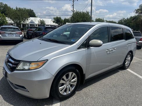 Used 2014 Honda Odyssey EX image 4