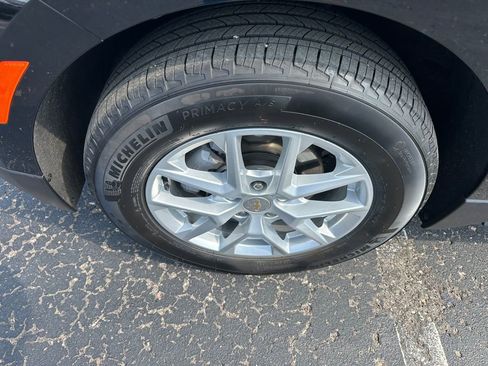 Used 2024 Chevrolet Equinox LT w/ LPO, Floor Liner Package image 11