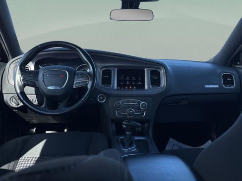 Used 2023 Dodge Charger SXT image 9