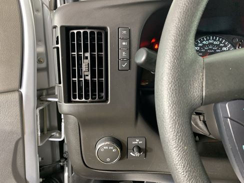 Used 2024 Chevrolet Express 2500 w/ Driver Convenience Package RWD image 15