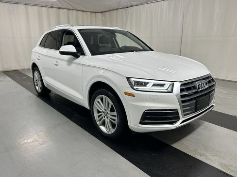 Used 2018 Audi Q5 2.0T Premium Plus w/ Premium Plus Package AWD/4WD image 1