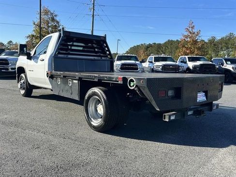 Used 2024 Chevrolet Silverado 3500 W/T w/ WT Convenience Package image 5