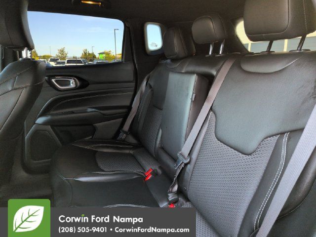 Used 2023 Jeep Compass Latitude w/ Convenience Group AWD/4WD image 26