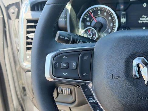 Used 2025 RAM 1500 Laramie w/ Sport Appearance Package AWD/4WD image 19