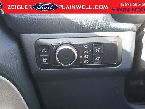 Used 2024 Ford Maverick XLT image 25