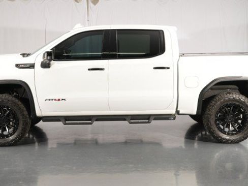 Used 2024 GMC Sierra 1500 AT4X w/ AT4X AEV Edition AWD/4WD image 2