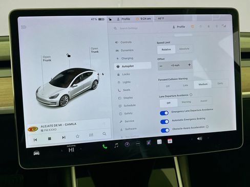 Used 2018 Tesla Model 3 Long Range image 21