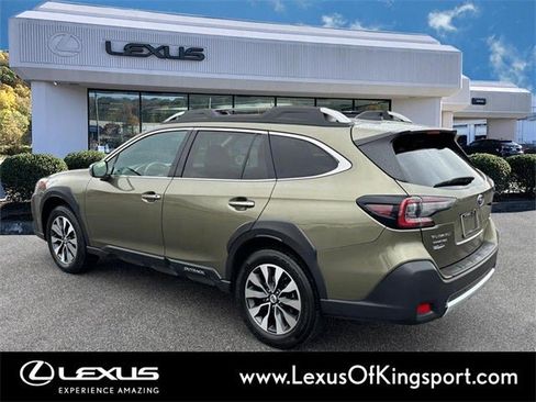 Used 2023 Subaru Outback Touring XT image 3