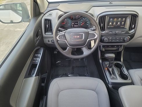 Used 2019 GMC Canyon 2WD Crew Cab w/ Convenience Package image 15