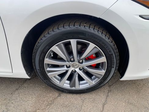 Used 2021 Lexus ES 250 image 30