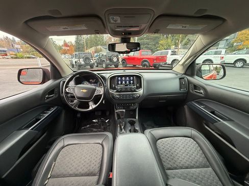 Used 2019 Chevrolet Colorado Z71 image 14