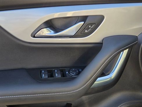 Used 2023 Chevrolet Blazer LT w/ Convenience Package FWD image 17