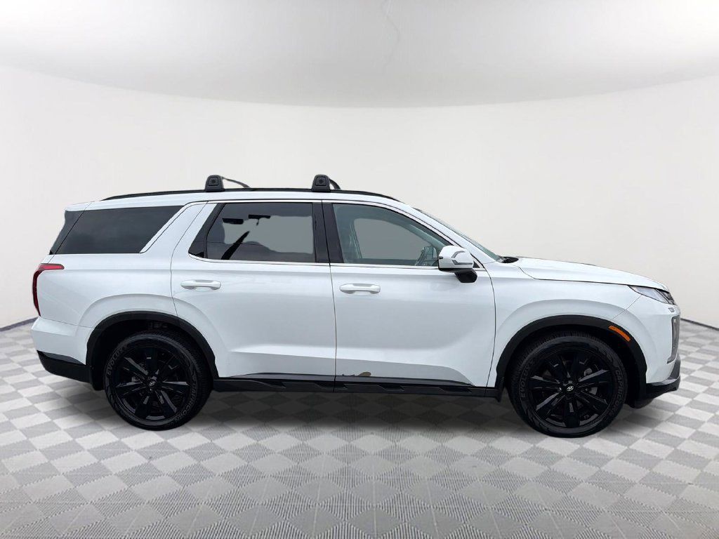 Used 2024 Hyundai Palisade XRT FWD image 4