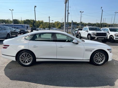 Used 2023 Genesis G80 2.5T image 7