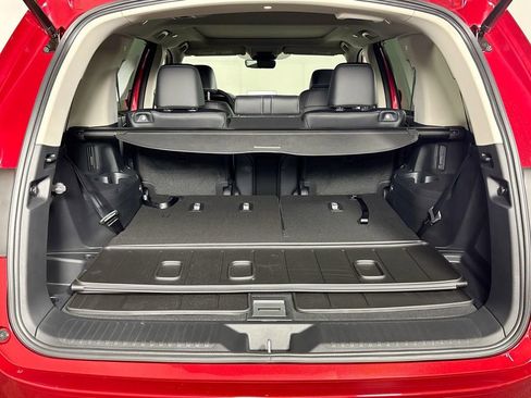 New 2025 Honda Pilot Touring image 22