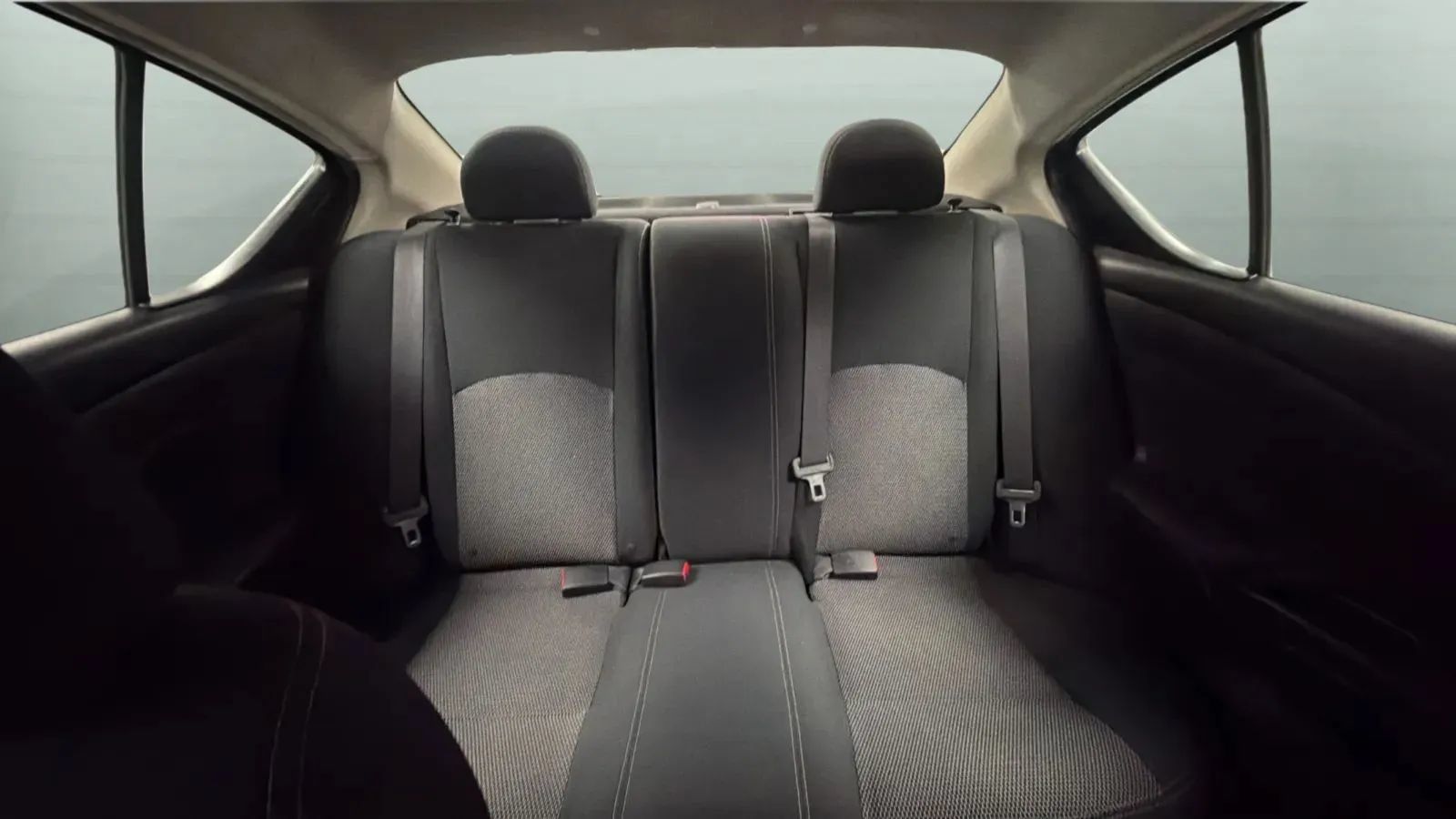 Used 2018 Nissan Versa SV w/ SV Special Edition Package FWD image 18