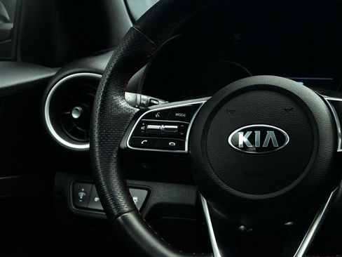 Certified 2021 Kia Forte GT w/ GT2 Package image 10