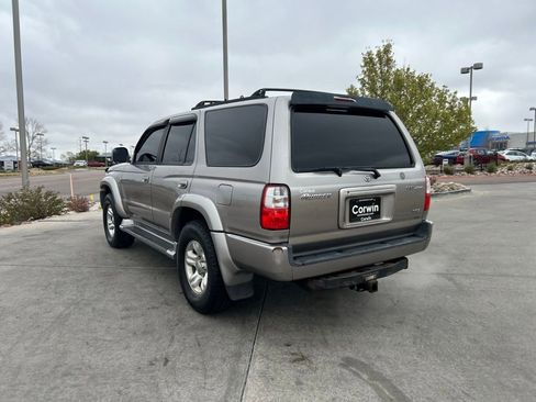 Used 2002 Toyota 4Runner SR5 image 5