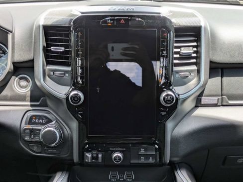 New 2026 RAM 1500 Big Horn AWD/4WD image 18