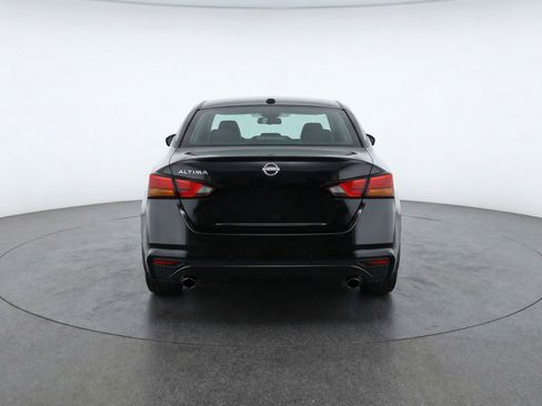 Used 2025 Nissan Altima 2.5 SV FWD image 7