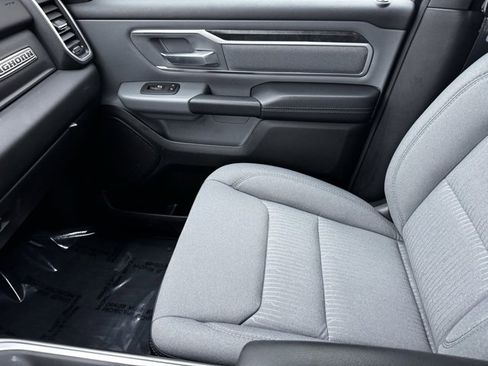 Used 2021 RAM 1500 Big Horn image 24