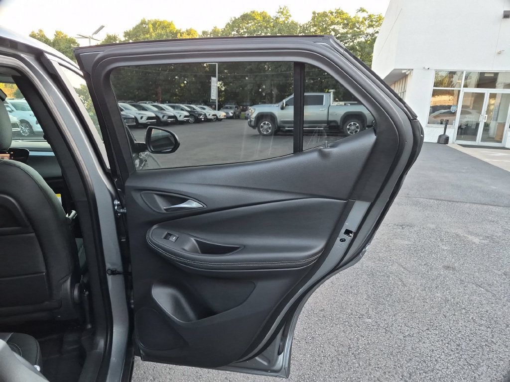 New 2026 Buick Encore GX Preferred w/ Comfort Package AWD/4WD image 33