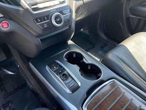 Used 2019 Acura MDX SH-AWD image 37