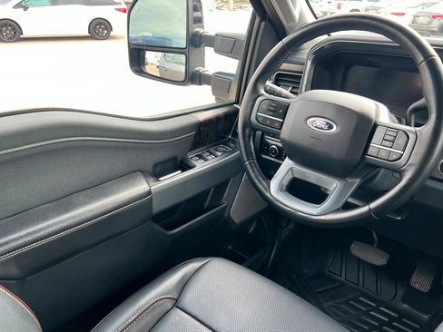 Used 2024 Ford F350 Lariat AWD/4WD image 12