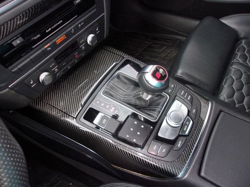 Used 2016 Audi RS 7 Prestige image 24