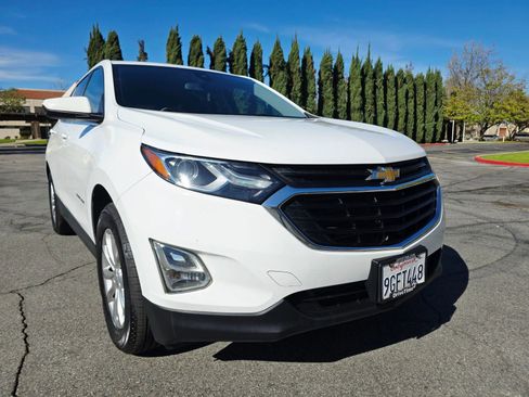 Used 2020 Chevrolet Equinox LT AWD/4WD image 1