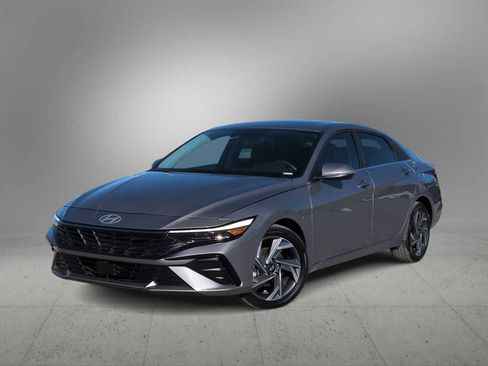 Certified 2025 Hyundai Elantra Limited image 1