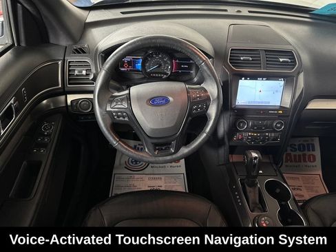 Used 2018 Ford Explorer XLT w/ Equipment Group 202A AWD/4WD image 28