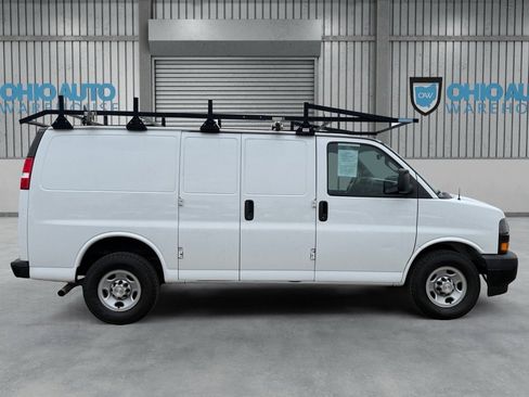 Used 2020 Chevrolet Express 2500 w/ Driver Convenience Package image 5