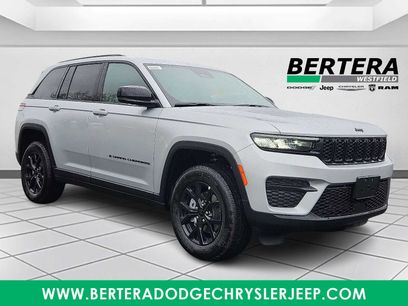 New 2025 Jeep Grand Cherokee Laredo
