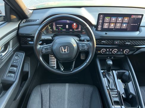 Used 2023 Honda Accord Sport image 22