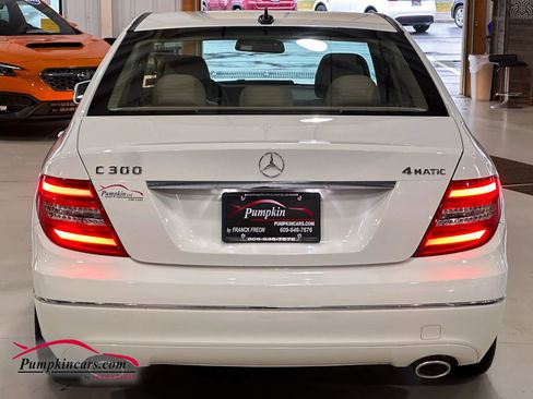 Used 2012 Mercedes-Benz C 300 4MATIC Sedan image 14