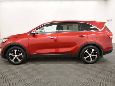 Used 2017 Kia Sorento EX AWD/4WD image 4