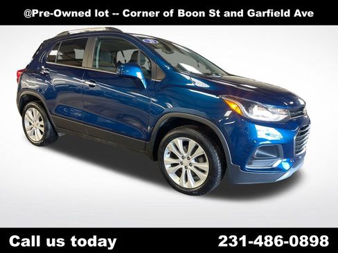 Used 2020 Chevrolet Trax Premier AWD/4WD image 7