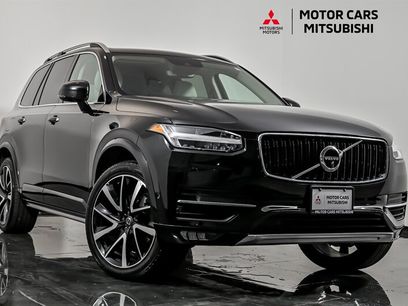 Used 2018 Volvo XC90 T6 Momentum w/ Convenience Package