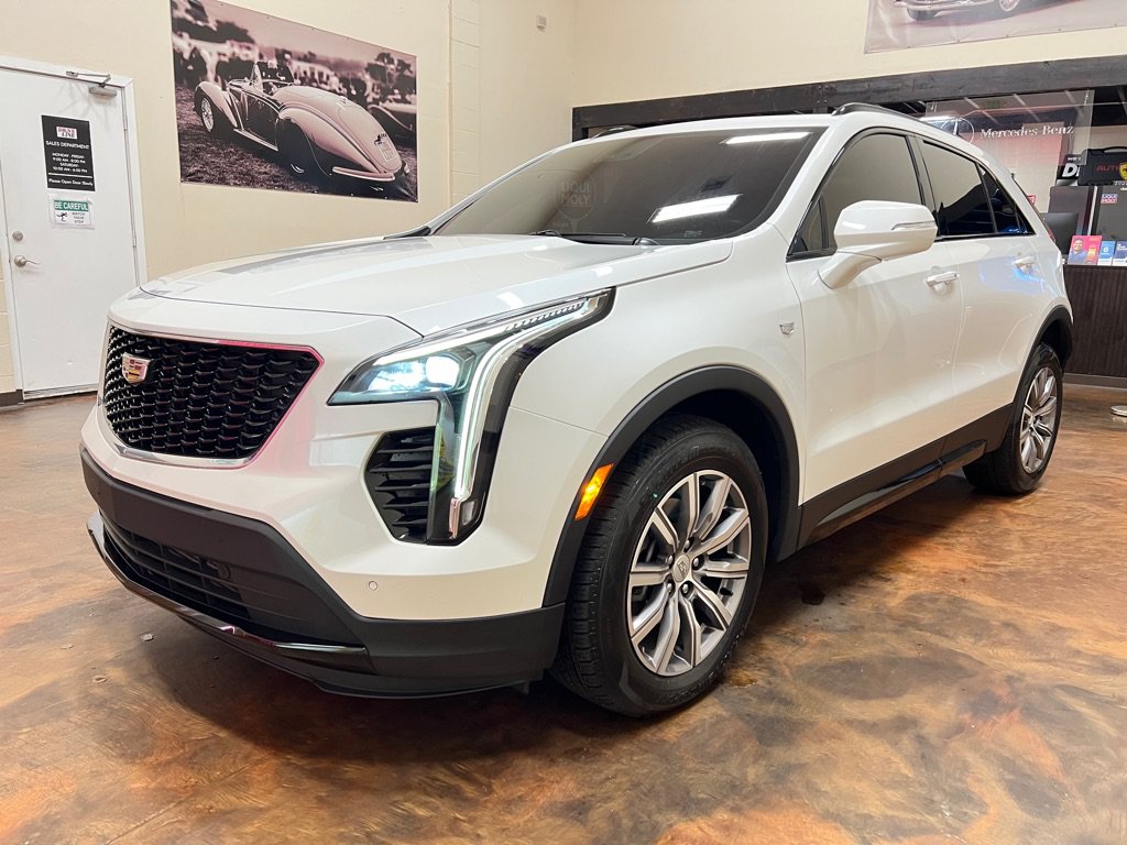Used 2023 Cadillac XT4 Sport w/ Driver Assist Package AWD/4WD image 5