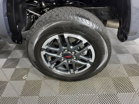 Used 2024 Toyota Tacoma TRD Sport image 25