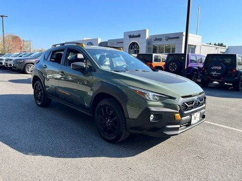 Used 2025 Subaru Crosstrek 2.5i Wilderness AWD/4WD image 4