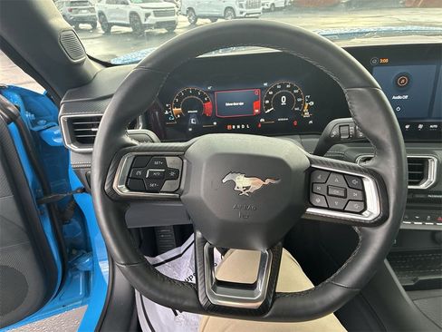 Used 2024 Ford Mustang Premium image 14