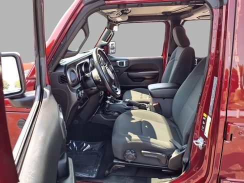 Used 2021 Jeep Wrangler Unlimited Sport AWD/4WD image 19