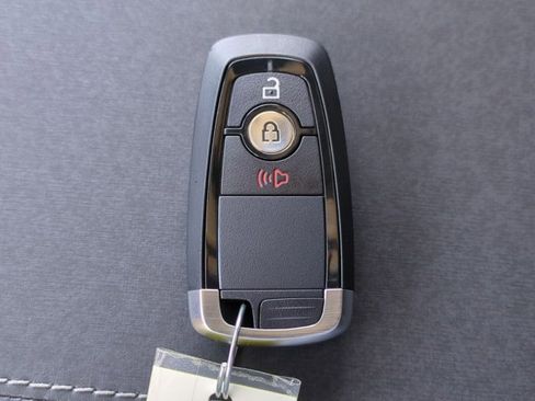 New 2026 Ford Bronco Badlands image 26