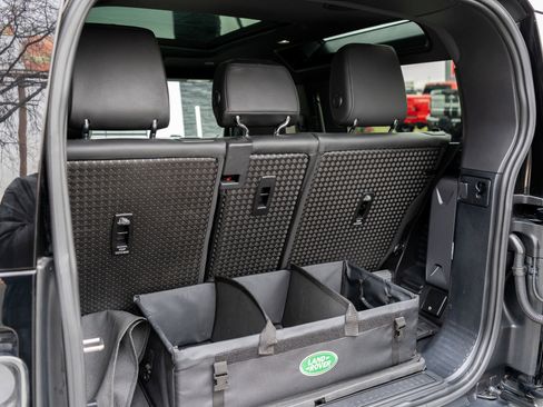 Used 2023 Land Rover Defender 90 Carpathian Edition image 50