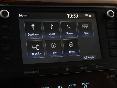 Used 2021 Toyota Sequoia Platinum image 35