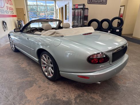 Used 2006 Jaguar XK8 Base image 42