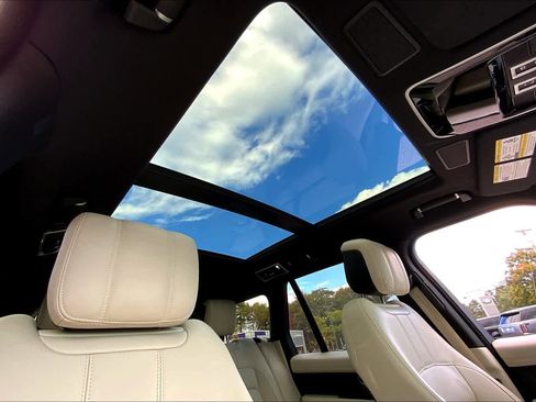 Used 2020 Land Rover Range Rover HSE AWD/4WD image 14
