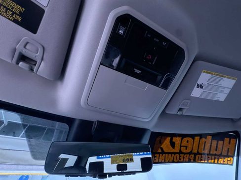 Used 2022 Toyota Tundra Limited AWD/4WD image 23